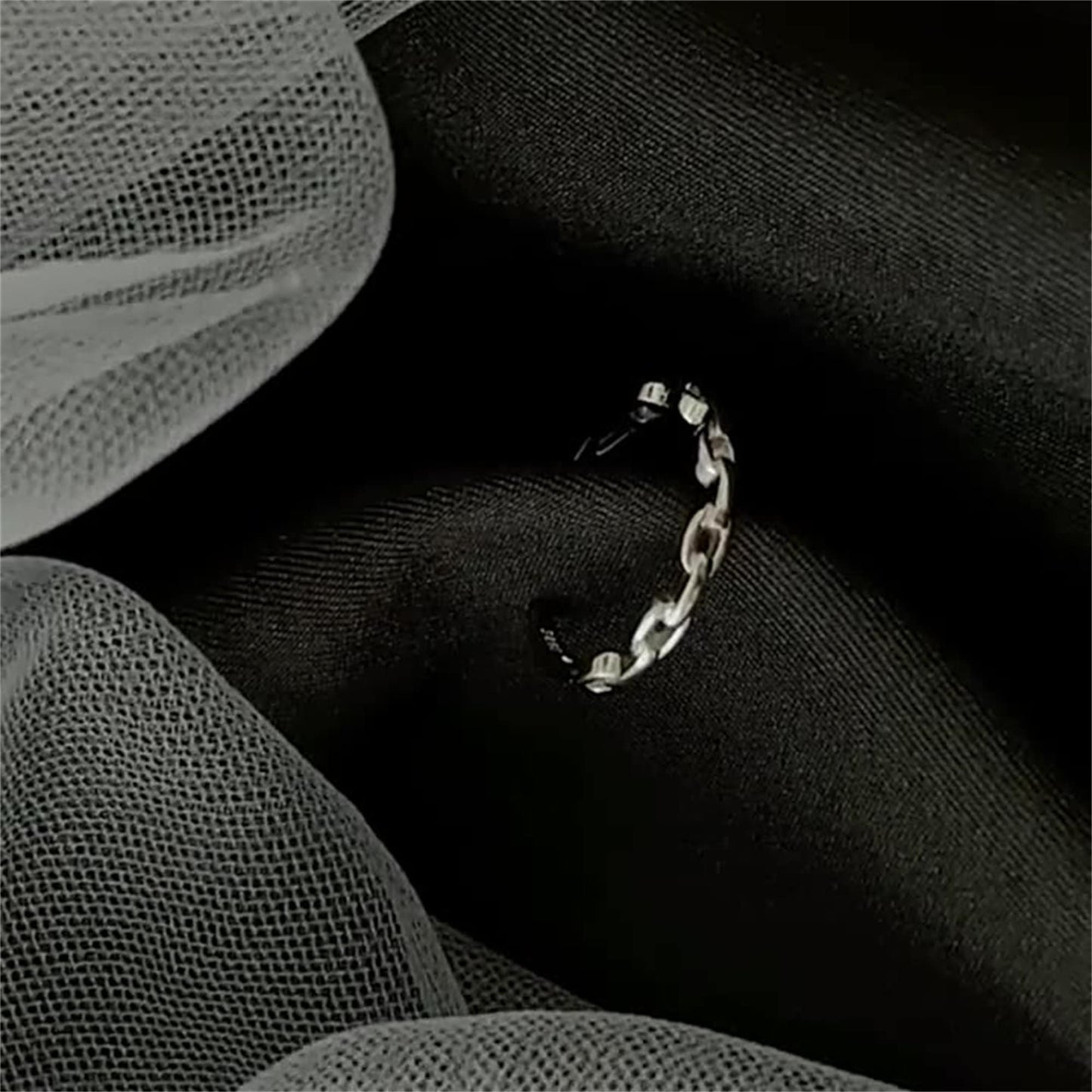 Stackable Chain Band Ring in 925 Sterling Silver