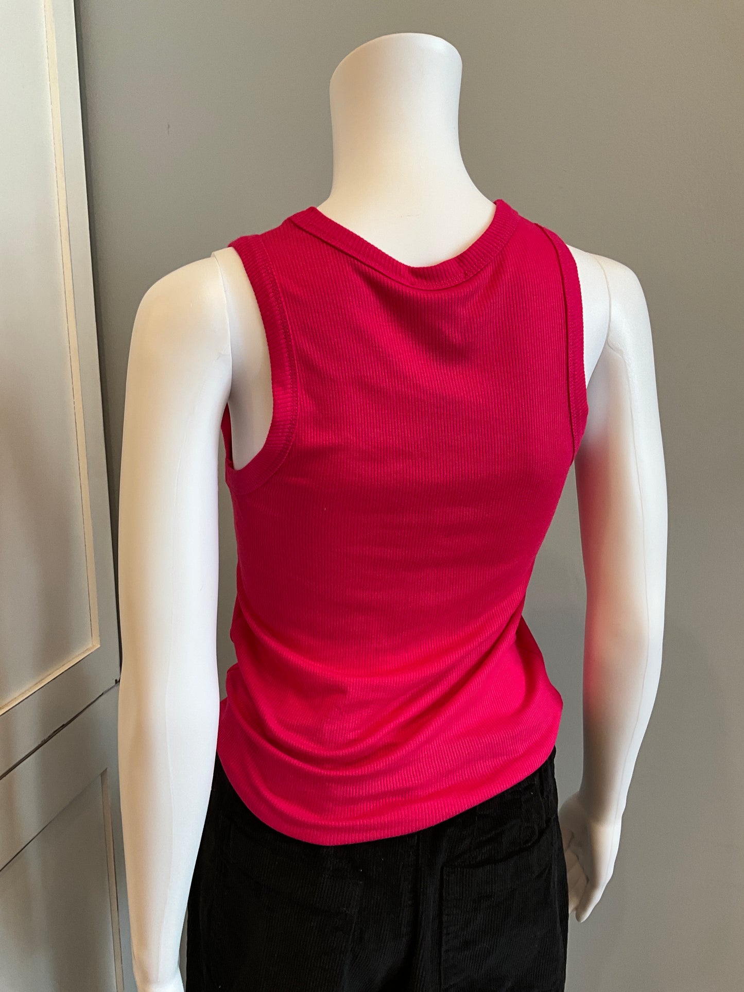 Second Skin Annie Tank Hot Pink