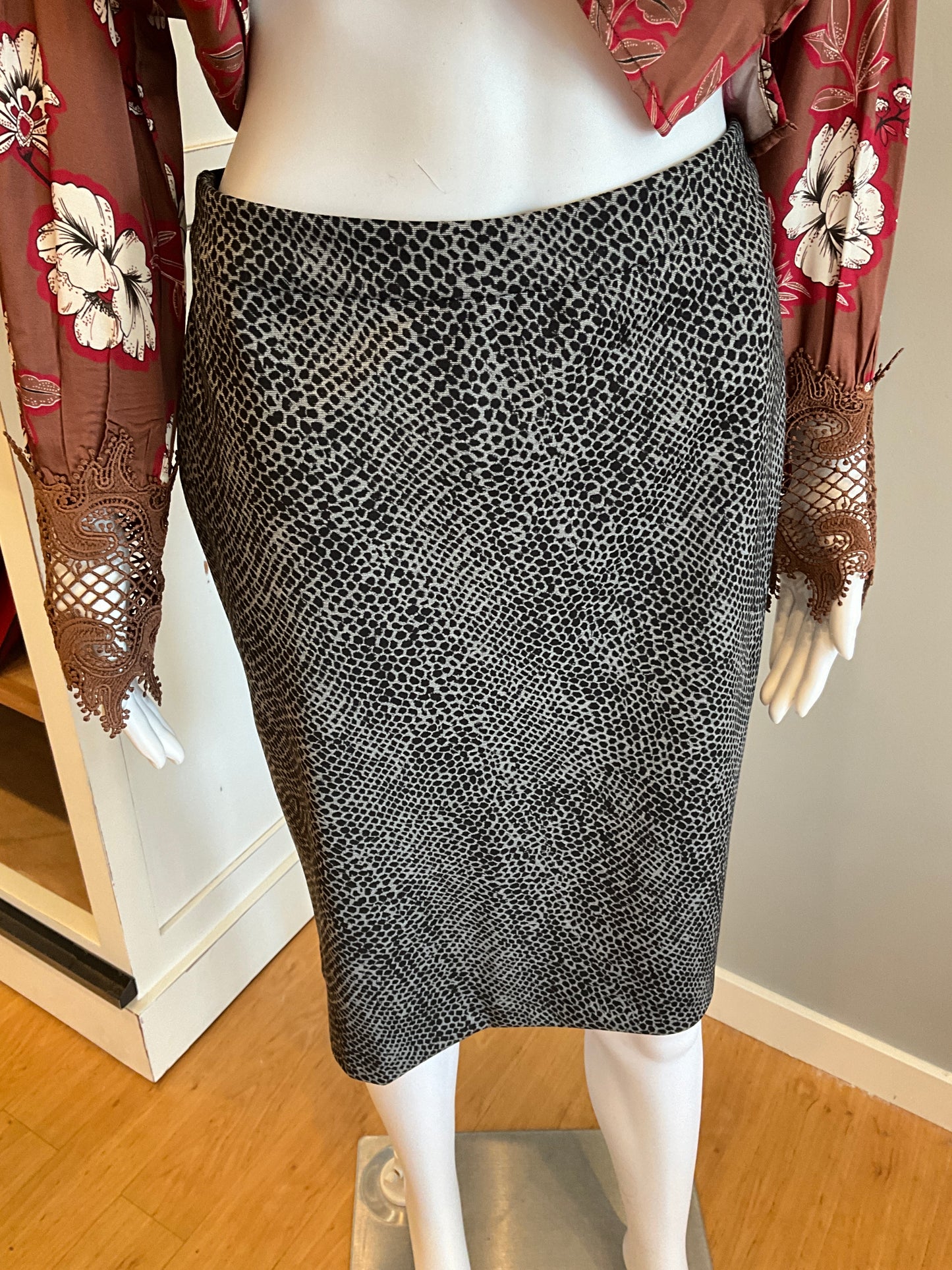 GO TO PRINT SKIRT ADERATION