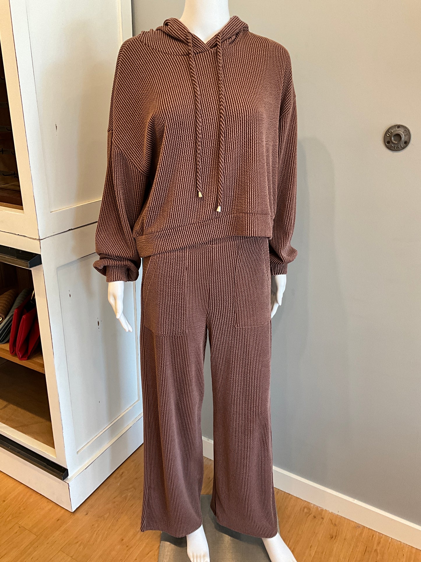 Eloise Urban Rib Pullover Chocolate