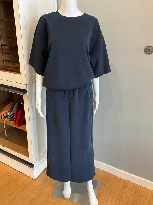 NAVY POLY TOP